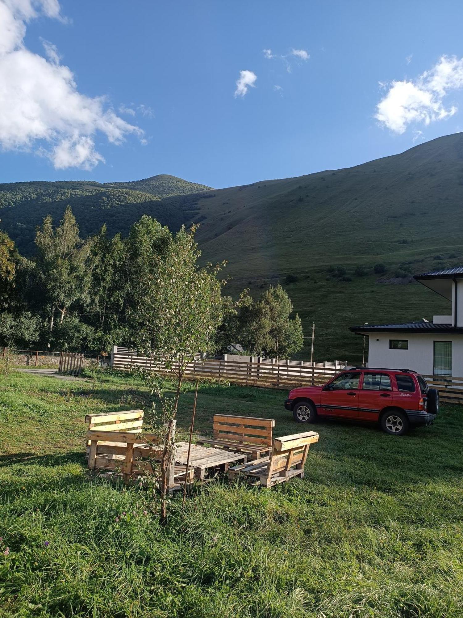 Cottage Natali Stepancminda Zewnętrze zdjęcie